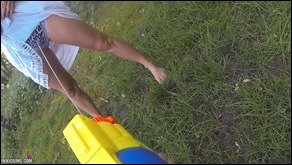 Nikki Sims nikki sims squirt gun 10 thumb - Water Squirt Fun