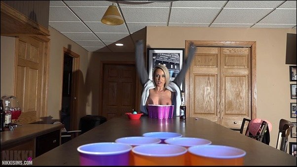 Nikki Sims nikki sims beer pong 2 03 - Beer Pong 2