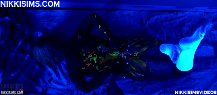 Nikki Sims Black Light Body Paint Full Nikki Sims black light - Black Light Body Paint Full